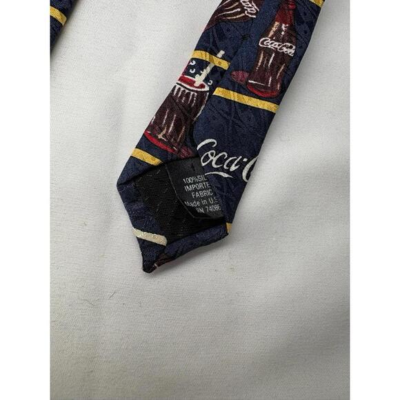 Coca Cola Coke Tie Licensed Novelty Necktie Silk Made in USA - Picture 5 of 5